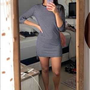 Bodycon navy stripped dress
